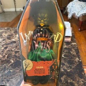 Salem - Living Dead Dolls - Series 32